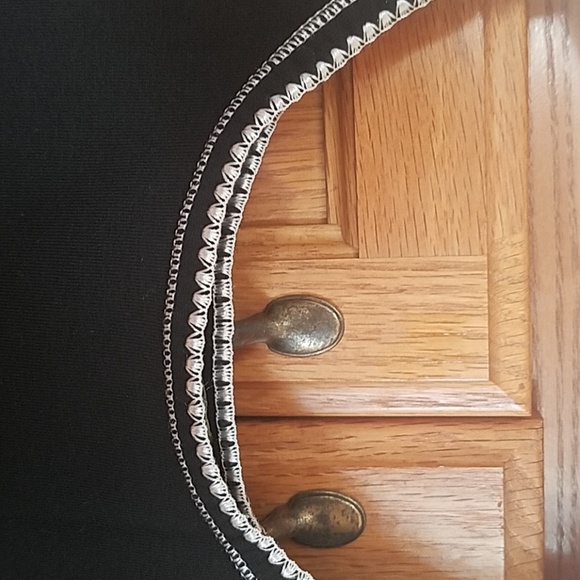 NWOT:SUPER FANCY/ADORABLE TOP🛍🎀🎀🛍🎀 - Picture 5 of 5